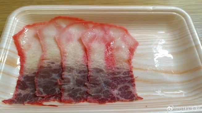 鲸鱼肉是什么味道,鲸鱼肉是什么样的?